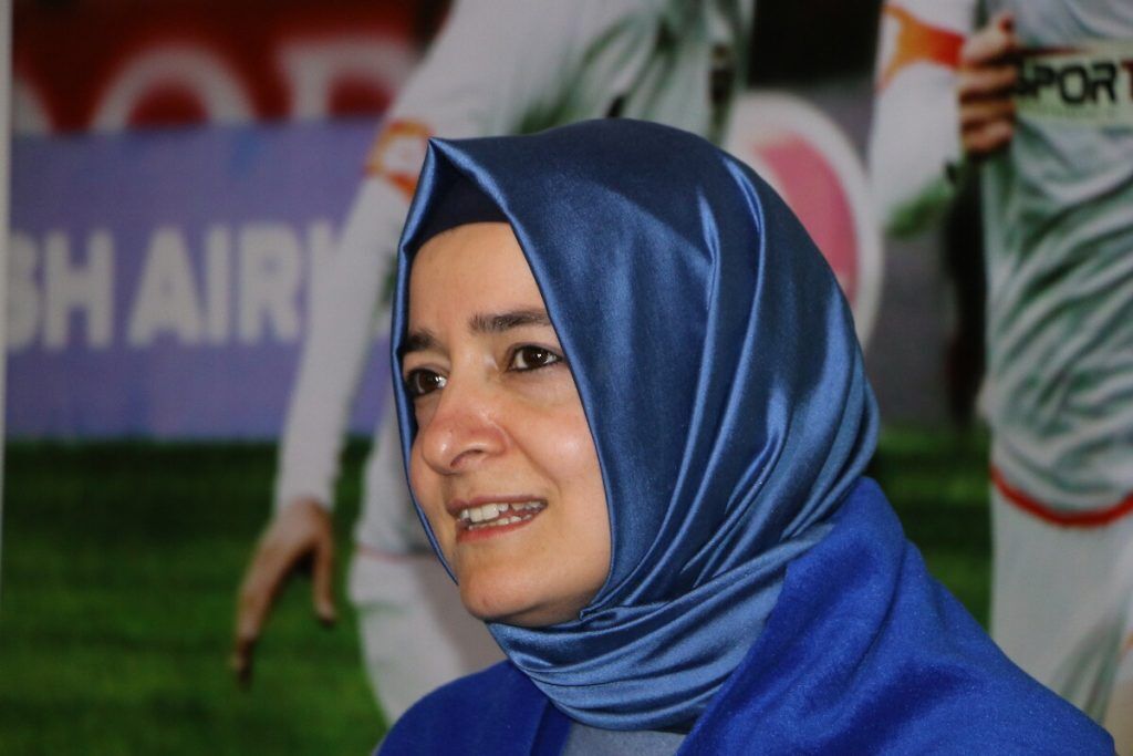 Fatma Betül