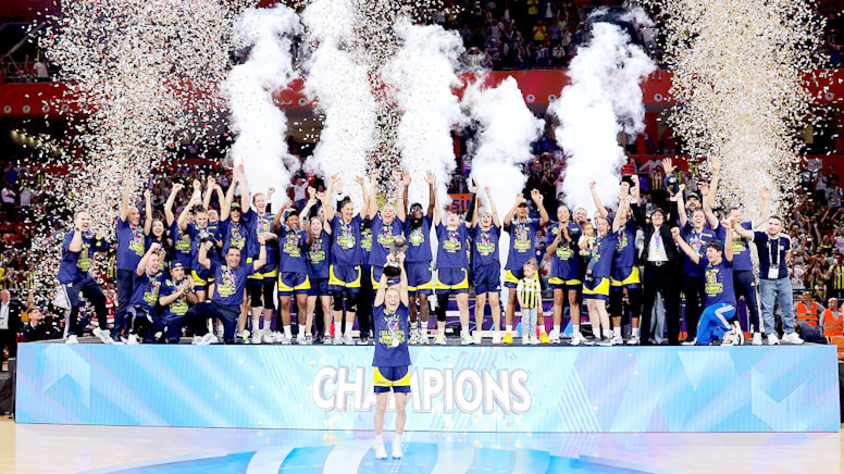 Fenerbahçe Kadın Basketbol Takımı Eurolig'de Tarih Yazdı
