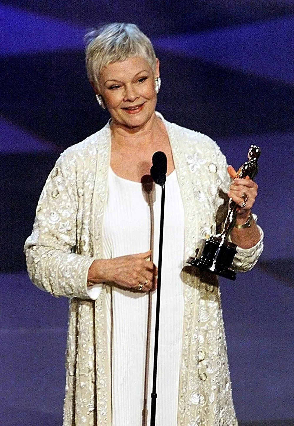 Judi Dench Oscar