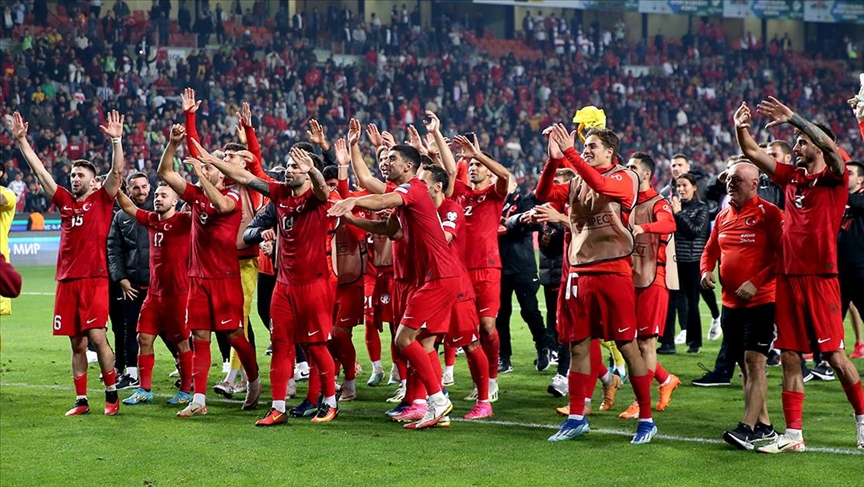 A Milli Futbol Takımı-1