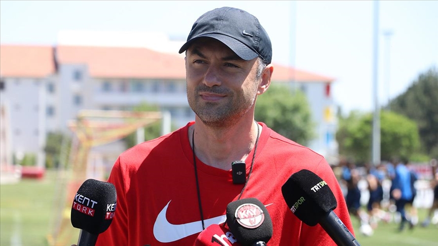 Burak Yılmaz-1