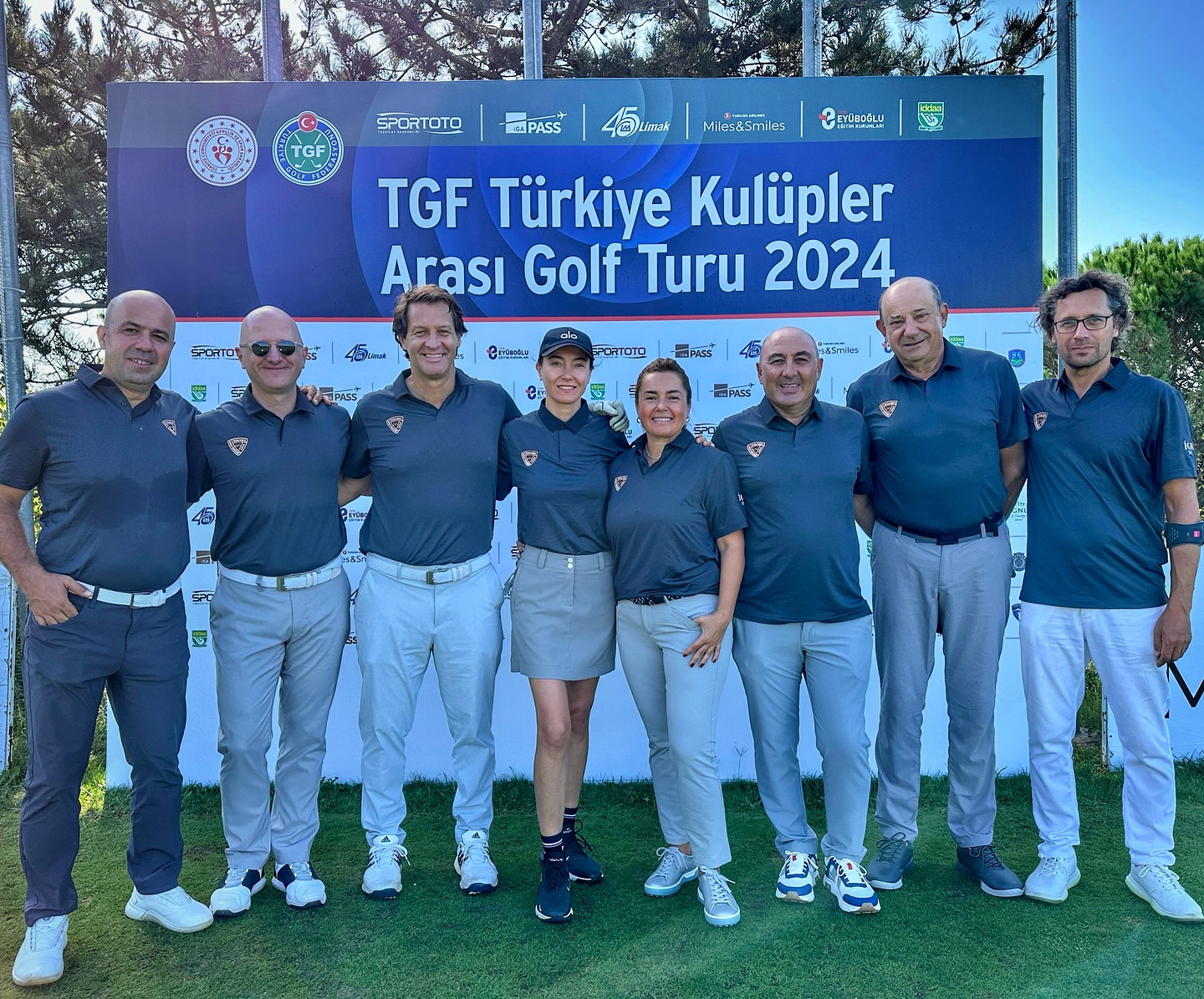 Igk'nun Turkiye Kulup Ler Arası Golf Turu B Kategorisinde Finalinde Oynayan Takımı.