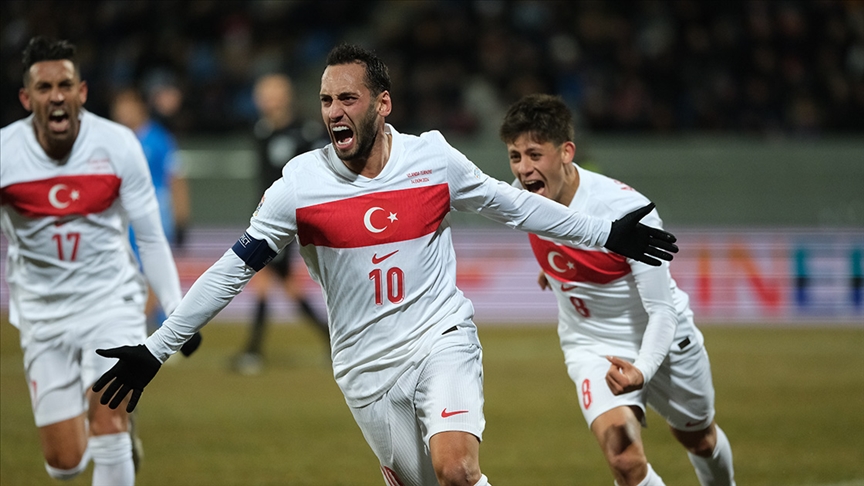 Hakan Çalhanoğlu-4