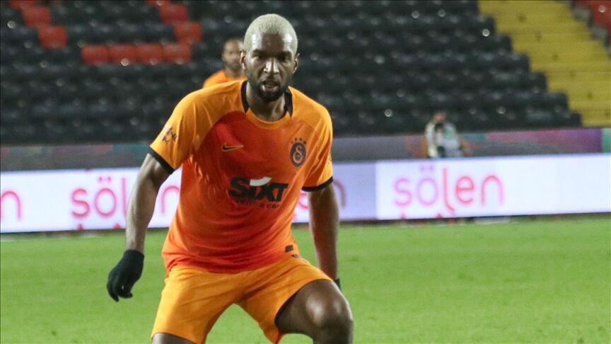 Ünlü Hollandalı forvet Ryan Babel emekliliğini duyurdu