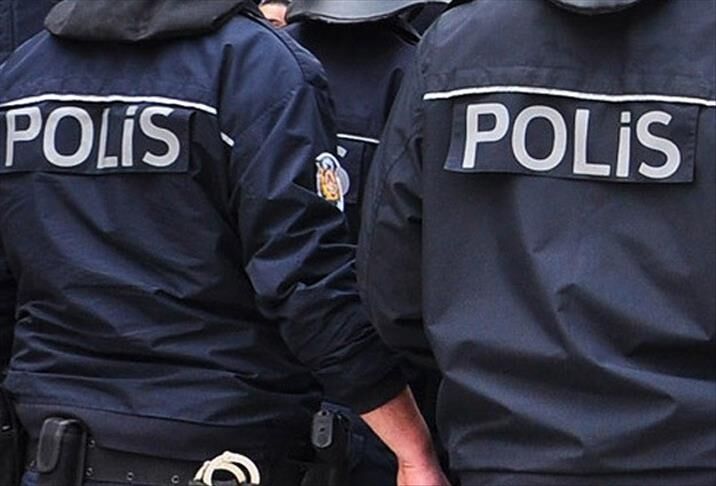 Polis-4