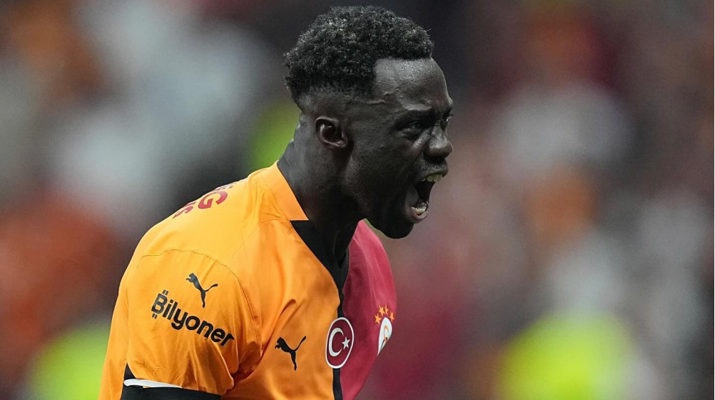 Davinson Sanchez Korkuttu Galatasaray'da Yürekler Ağza Geldi