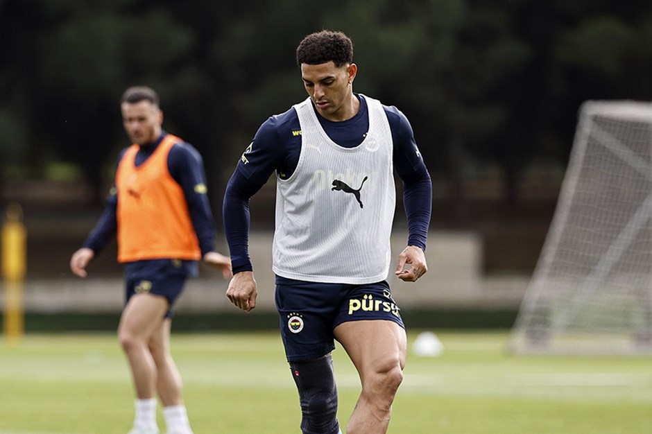 Diego Carlos-1