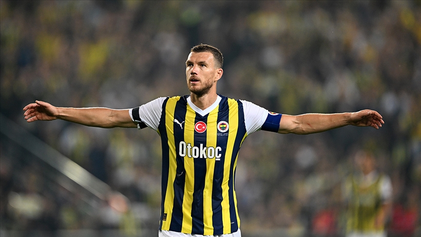 Edin Dzeko Emekli