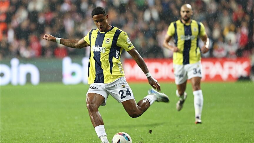 Jayden Oosterwolde Fenerbahce
