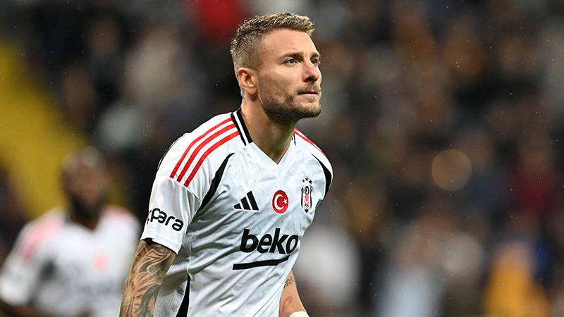 Beşiktaş-Göztepe maçında oynamayan Immobile'den 'altın ayakkabı' mesajı-1