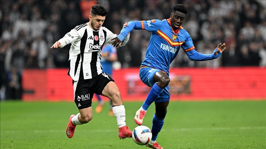 Beşiktaş Başakşehir Seolskjaerisavunma