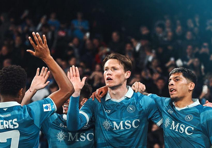 Napoliden Empoliye Gol Yagmuru 3