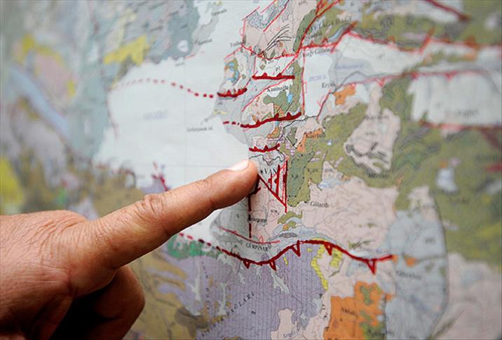 İstanbul deprem riski olası İstanbul depremi İstanbul’da deprem tehlikesi deprem riski yüksek ilçeler AFAD İstanbul deprem raporu İBB deprem senaryosu İstanbul 7.5 büyüklüğünde deprem İstanbul’un en riskli mahalleleri İstanbul bina dayanıklılığı depremde