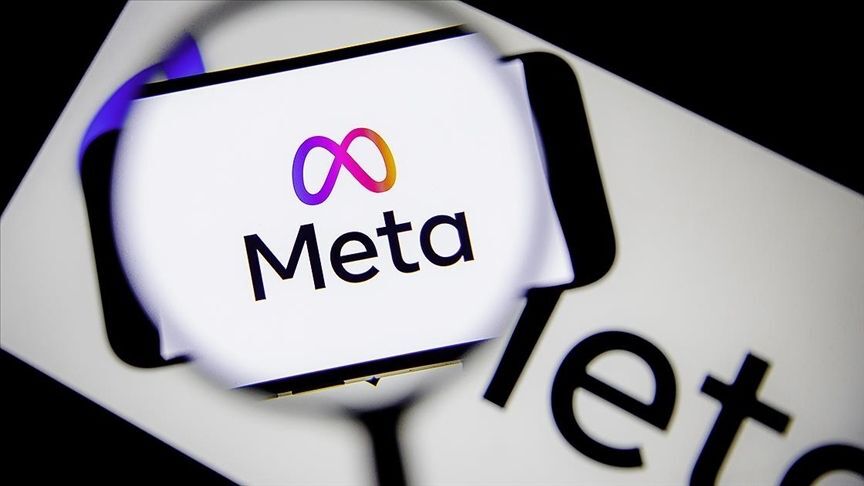 Apple Intelligence Meta kısıtlaması iOS 18.1 yapay zeka özellikleri Meta Apple Intelligence neden kapattı WhatsApp Apple Intelligence çalışmıyor Facebook AI özellikleri desteklemiyor Apple Meta yapay zeka rekabeti Genmoji Meta uygulamalarında neden görünm