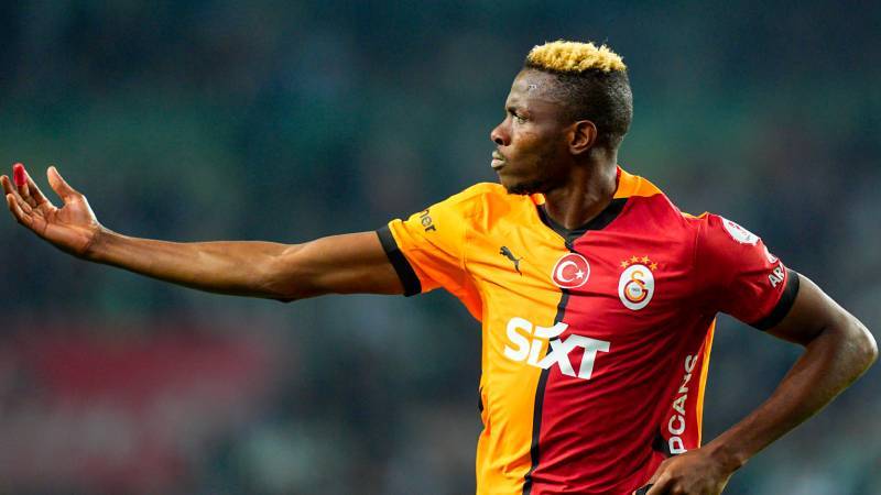 Victor Osimhen’in geleceği ne olacak? İtalyan gazeteciden transfer iddiası