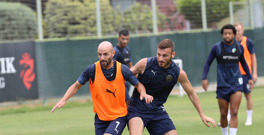 Alanyaspor Sezonun Son Maci Icin Hazirlaniyor