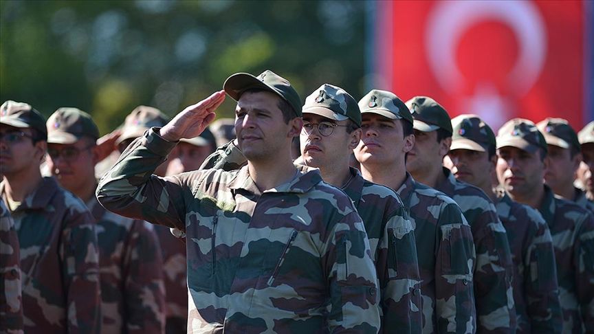Askerlik 3 Aya Düşecek Mi