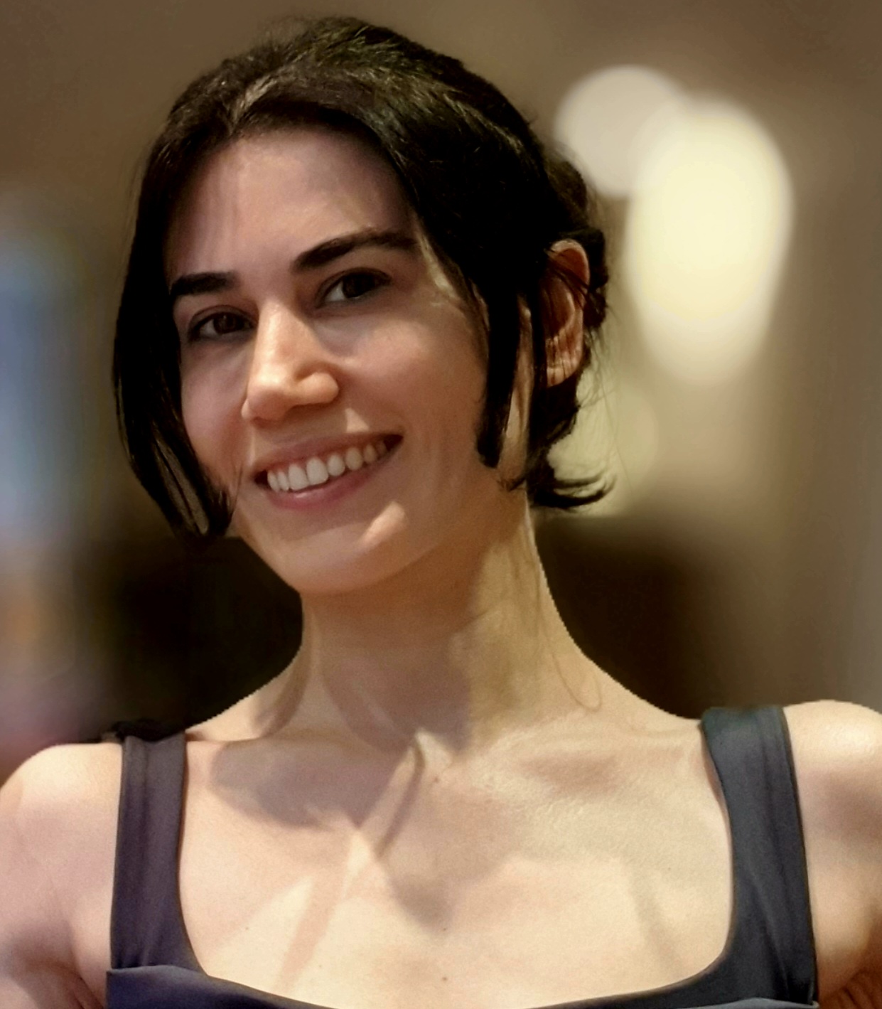 Esra Yıldırım