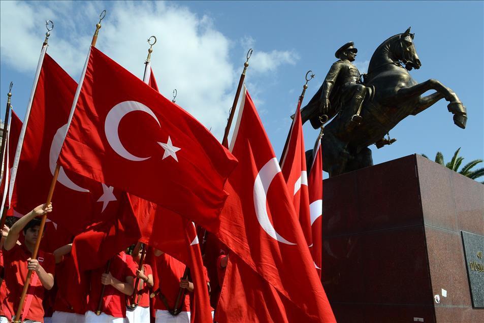19 Mayıs tatil mi 19 Mayıs 2025 resmi tatil 19 Mayıs’ta okullar açık mı 19 Mayıs Pazartesi tatil mi 19 Mayıs 2025 hangi güne denk geliyor 19 Mayıs okullar kapalı mı 19 Mayıs kamu kurumları açık mı 2025 resmi tatil günleri 19 Mayıs Gençlik ve Spor Bayramı 