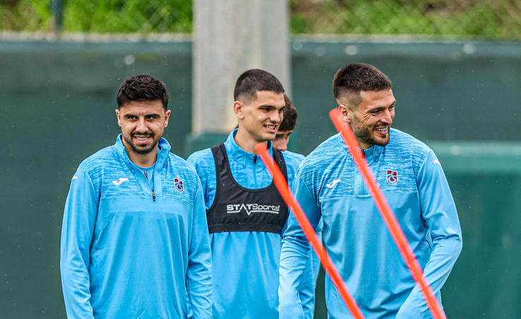 Trabzonspor Antalyaspor Mesaisini Surduruyor