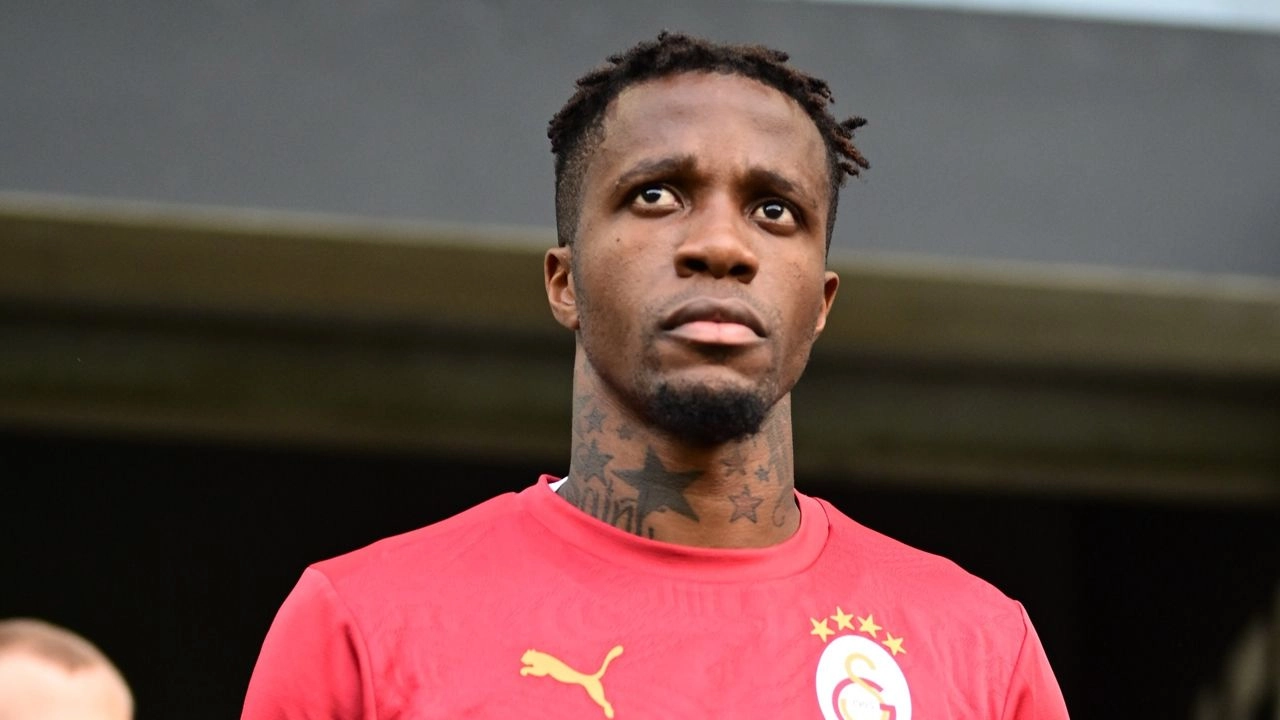Galatasaray'da Wilfried Zaha gelişmesi