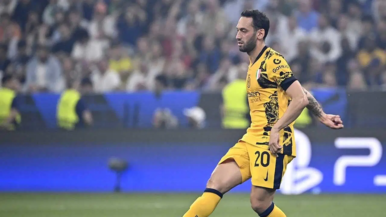 Inter’de Hakan Çalhanoğlu krizi: MR sonuçları açıklandı...