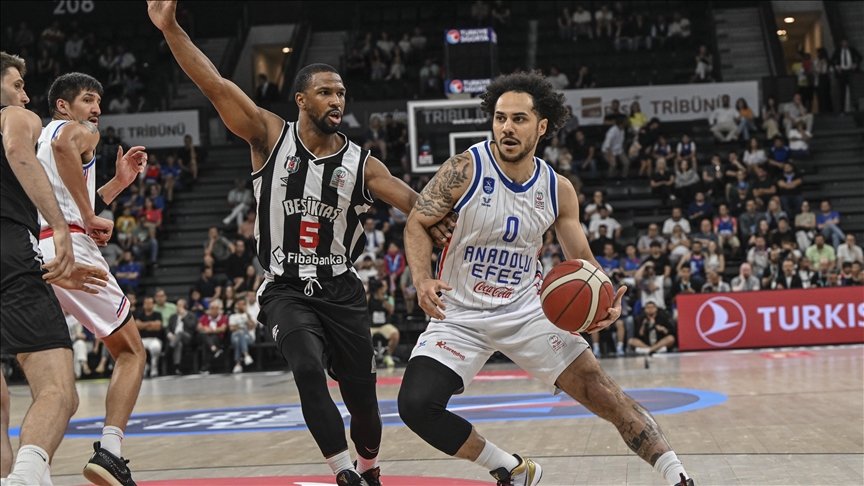 Anadolu Efes Ve Besiktas Seride Kritik Virajda