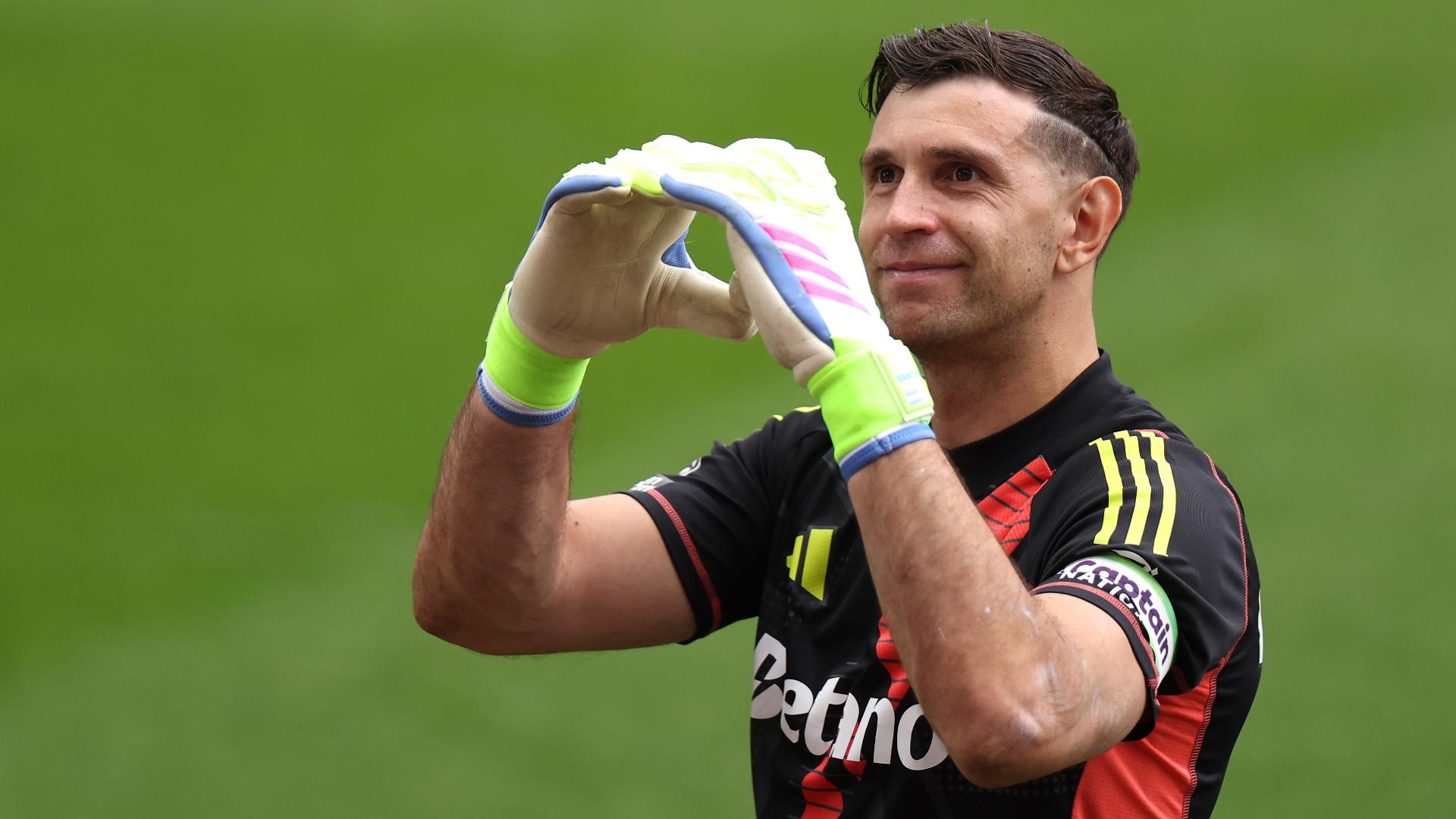Emiliano Martinez3
