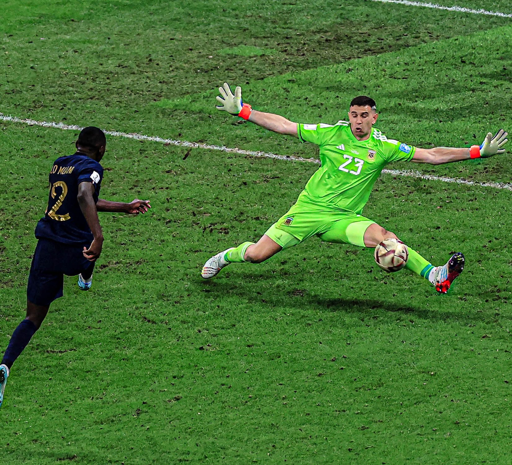 Emiliano Martinez4
