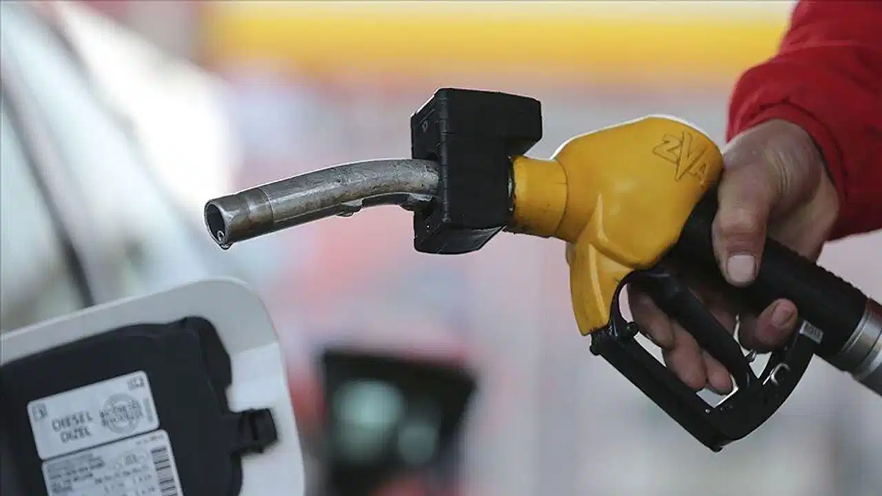 Ortadoğu gerilimi akaryakıt fiyatlarını vurdu: Motorine zam kapıda!