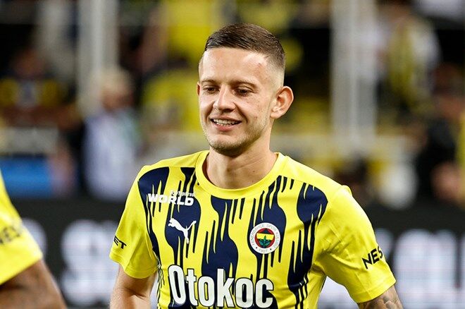 Fenerbahçe'de Szymanski Için Teklif Geldi2