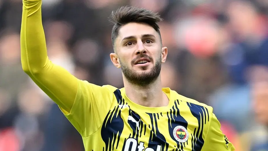 Fenerbahçe'de İsmail Yüksek'e iki kulüp talip: Arda Güler'in de hedefinde