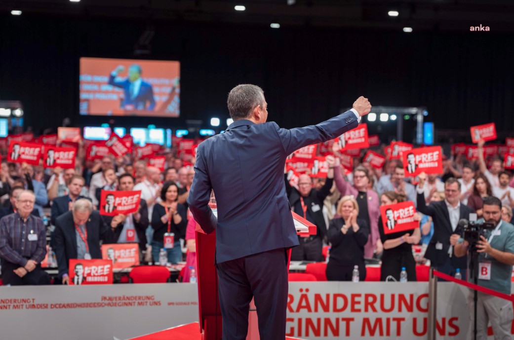 Özgür Özel Sdp