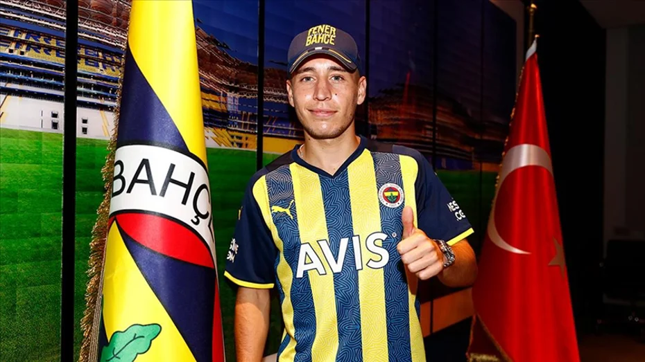 Resmi açıklama geldi: Emre Mor tekrar Fenerbahçe'de1
