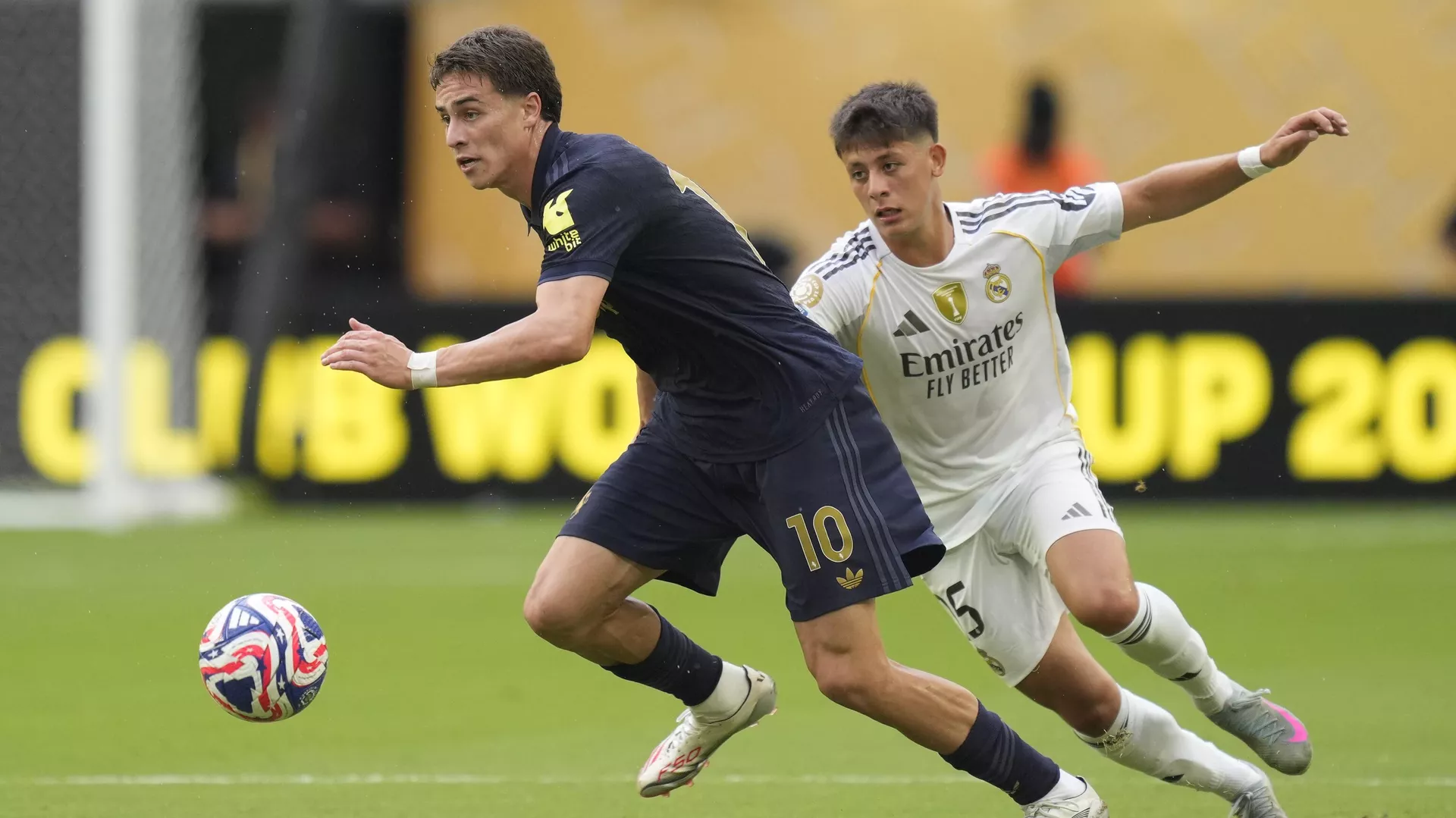 Real Madrid ile Juventus maçında Arda Güler ile Kenan Yıldız karşılaştı
