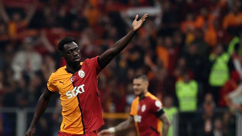 Galatasaray'da Davinson Sanchez için 50 milyon Euro'luk karar!