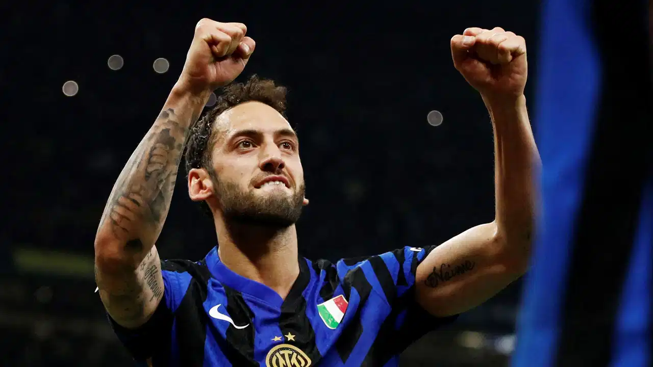 Inter'de Hakan Çalhanoğlu gelişmesi