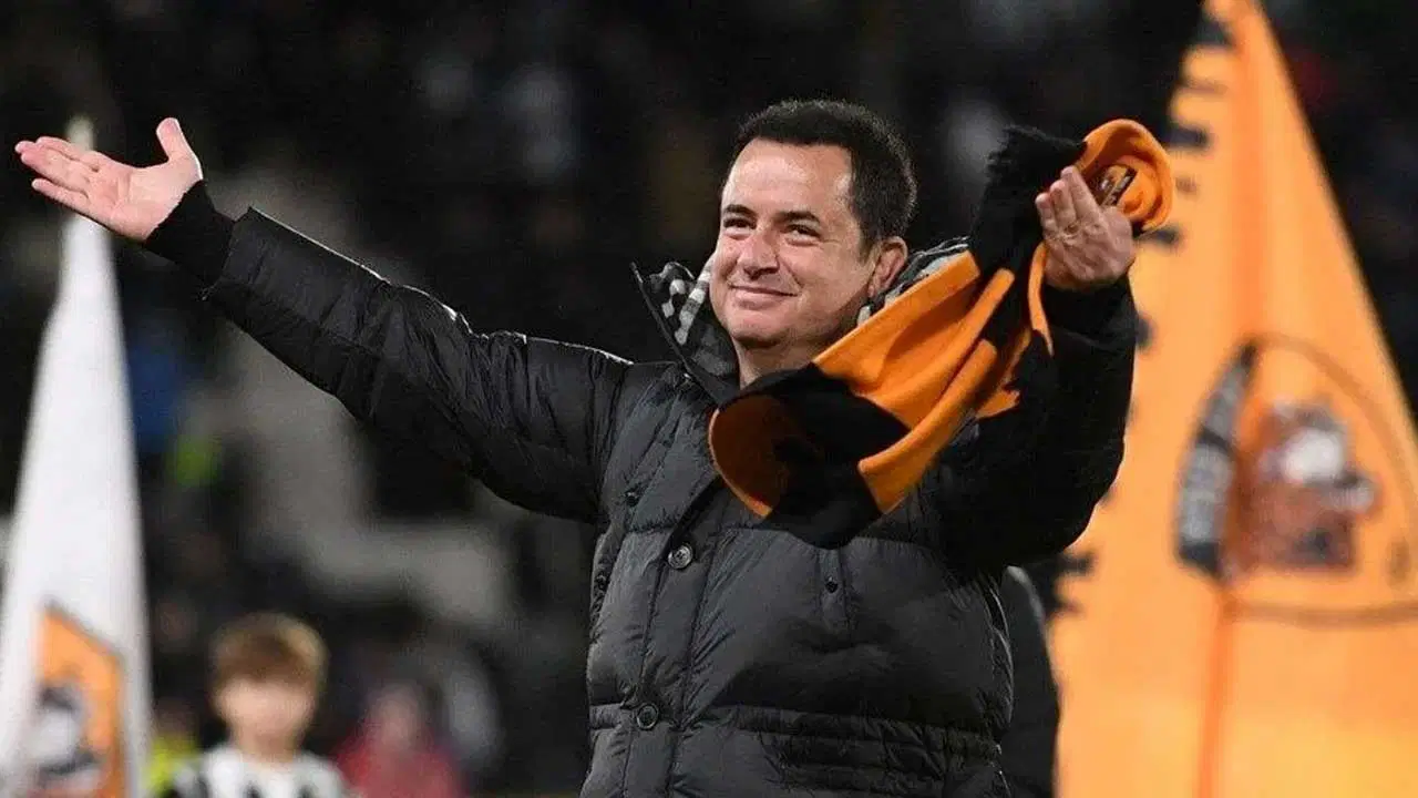 Acun Ilıcalı'dan Hull City'de mali kriz ve transfer yasağı iddialarına yanıt verdi