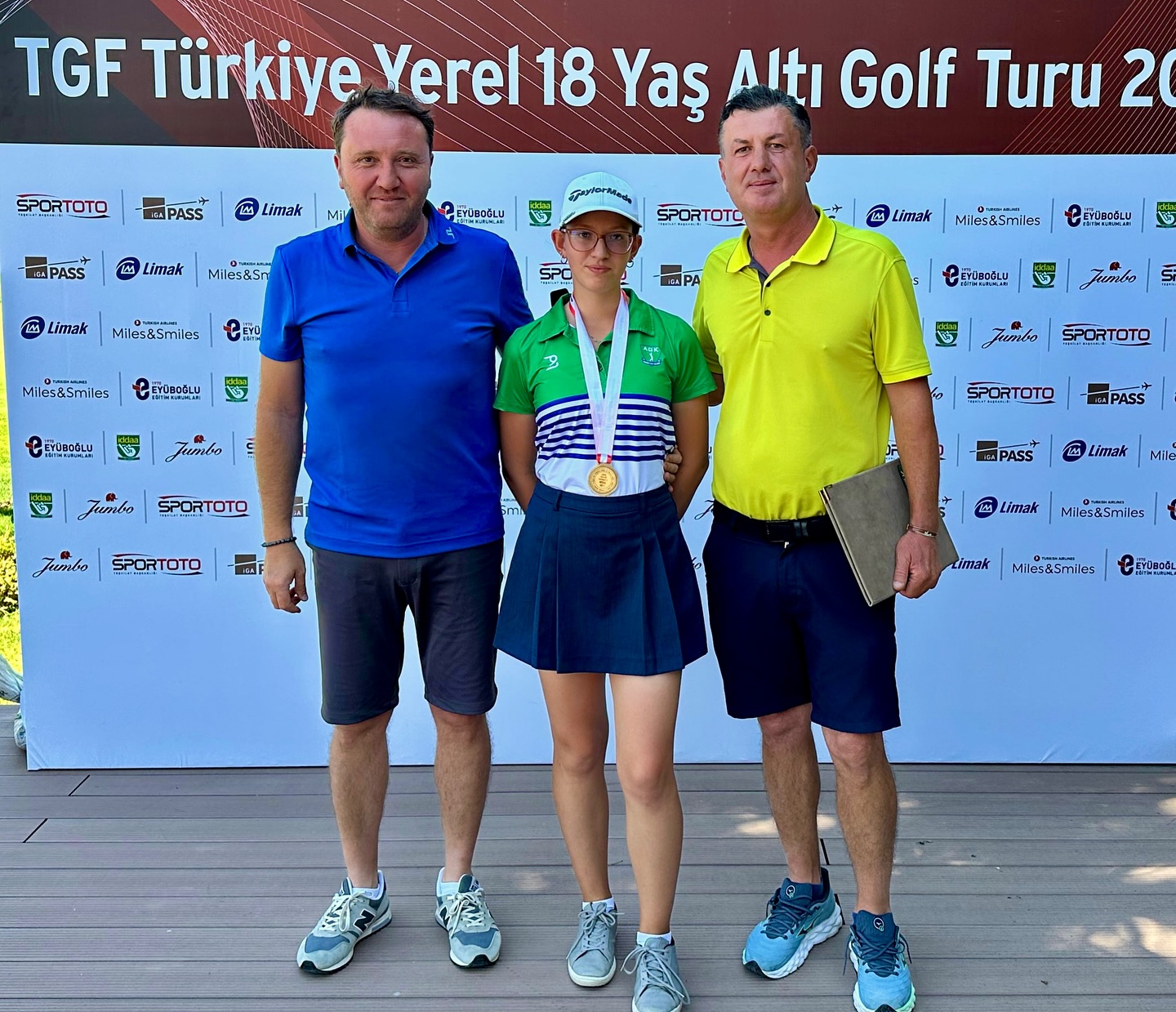 Elif Demirci .