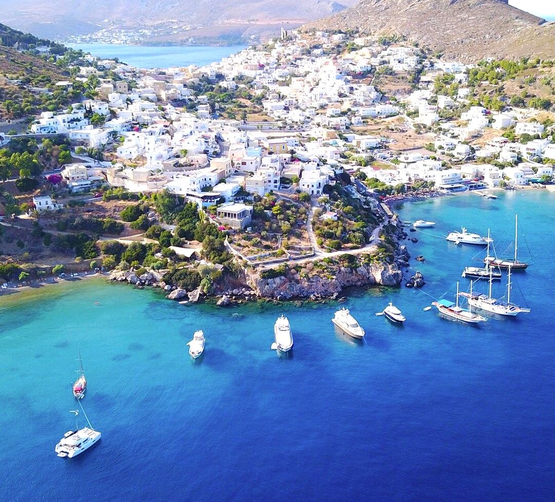 Leros Alinda.