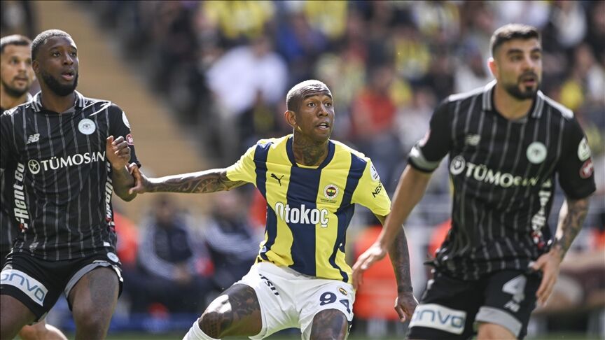 Talisca'dan Fenerbahçe Sürprizi