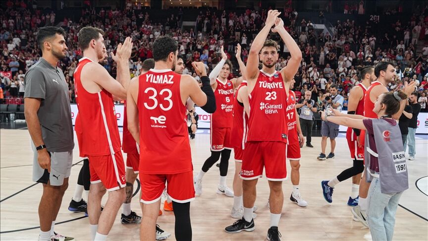 A Milli Erkek Basketbol Takımı’nın Avrupa Şampiyonası Kadrosu Açıklandı