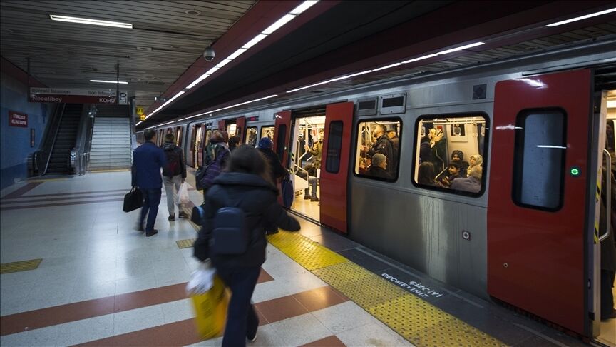 Ankara'da Bazı Metro Istasyonları Geçici Olarak Hizmete Kapatıldı