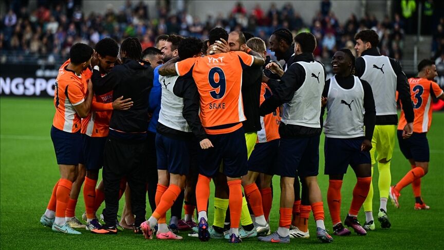 Basaksehir Viking Karsisinda Play Off Kapisini Araliyor