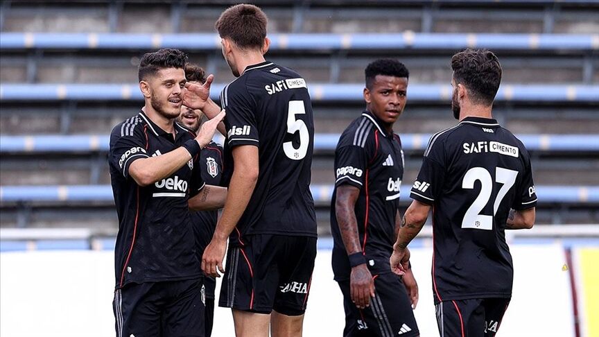 Besiktas Avrupada Moral Pesinde Dublinde Kritik Sinav