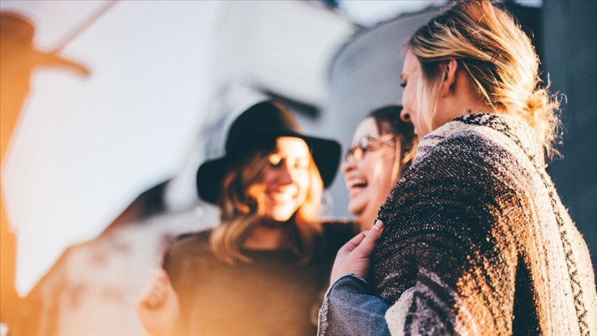 Endorfin Nedir Mutluluk Hormonu Olarak Bilinen Beynin Dogal Kimyasi