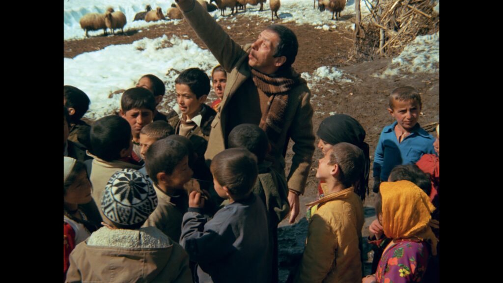 Genco Erkal, Hakkari'de Bir Mevsim. (3)