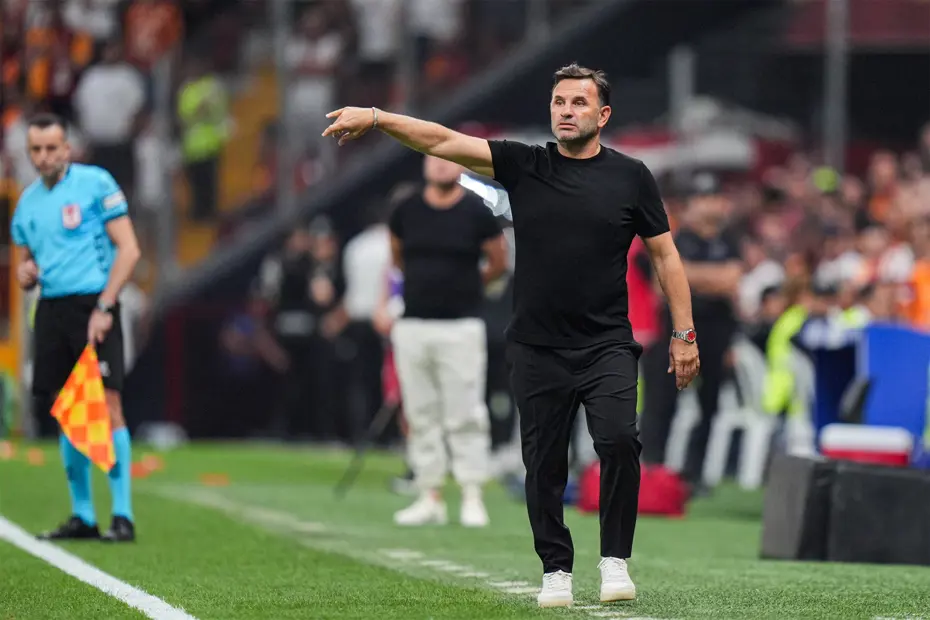 Okan Buruk3-1