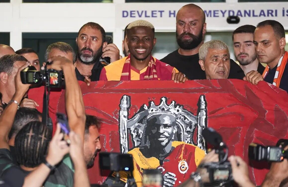 Olay transfer sonrası Osimhen'den ilk sözler: Galatasaray taraftarına övgüler geldi