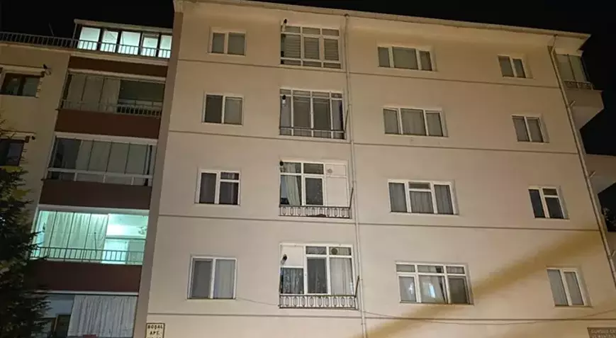 S İ N C A N B İ N A